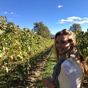 Meet your Posher, Robyn